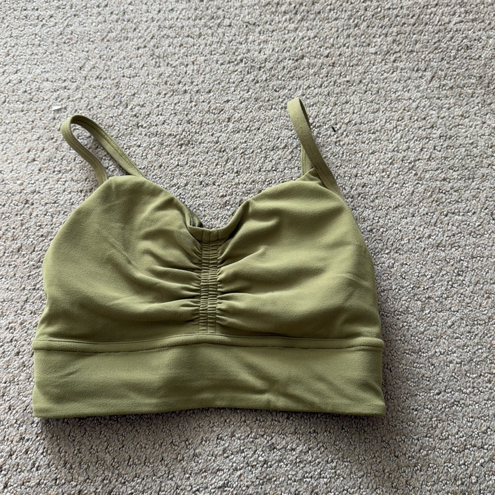 Lulu lemon sports bra